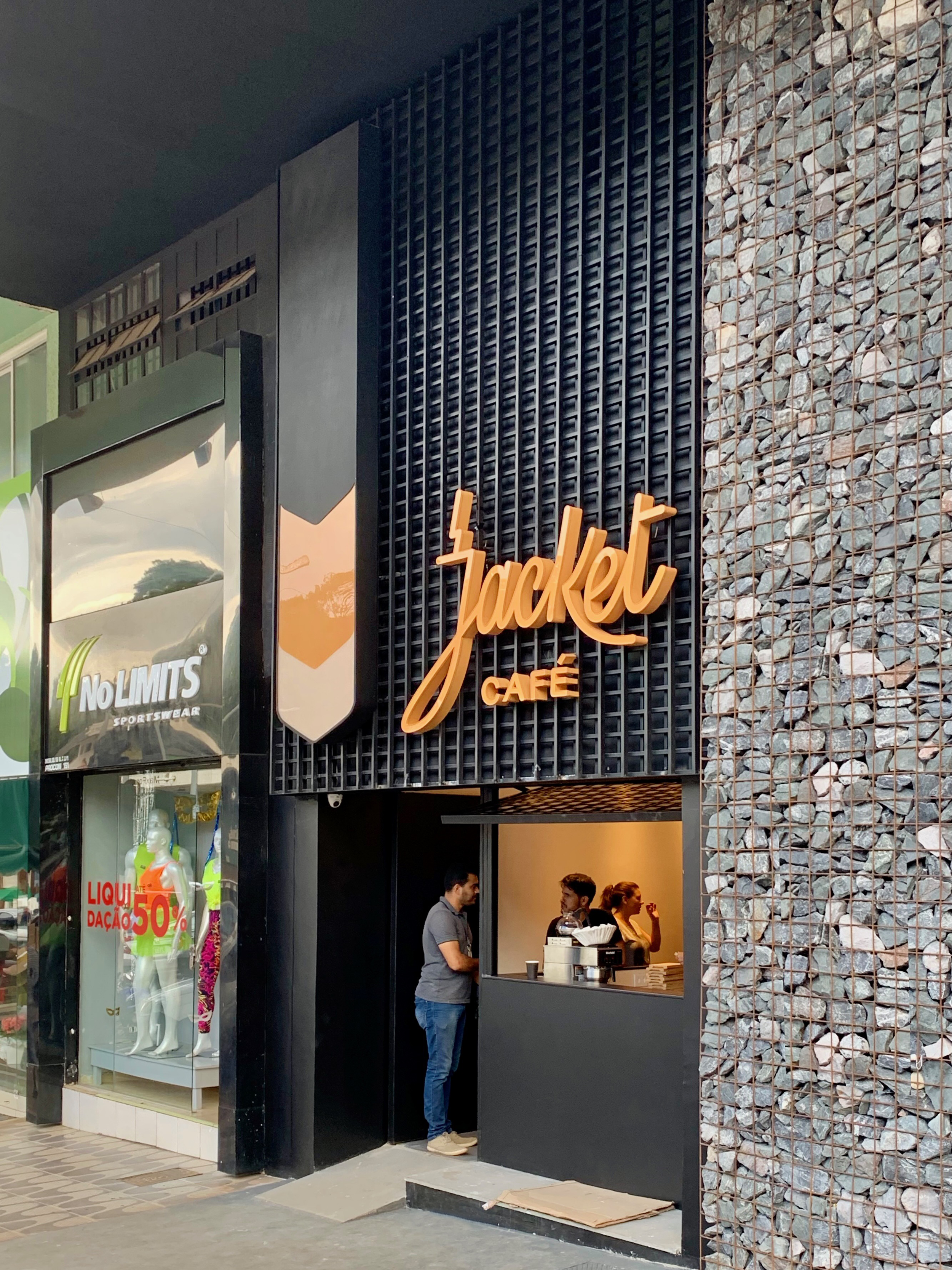 Jacket Café